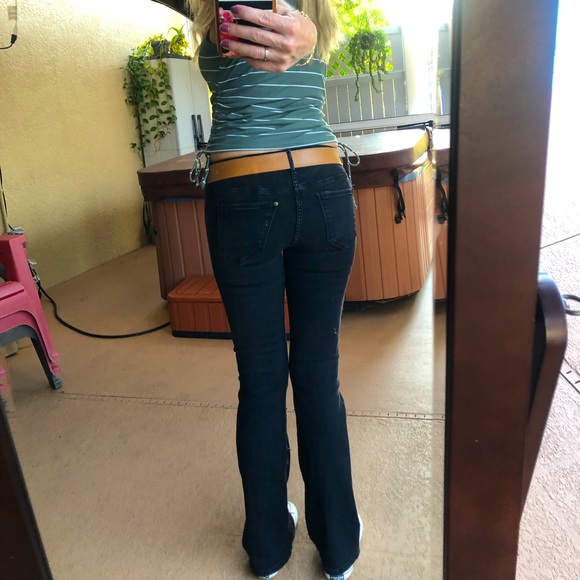 H&M Low Waist Bootcut Black Jeans Sz 30 (29) - Picture 6 of 16